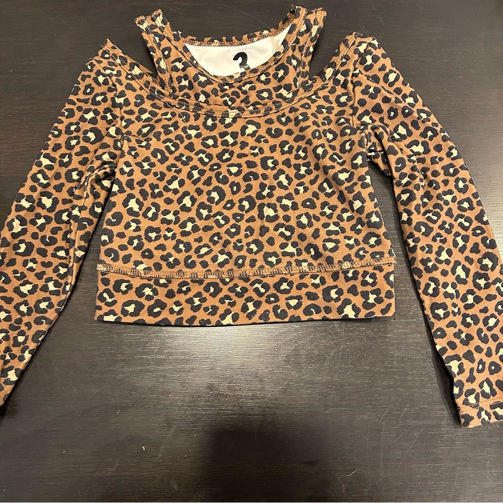 ☀️ 3/$15 Cotton On Girl’s Long Sleeve Layered Activewear Top Leopard Print Brown